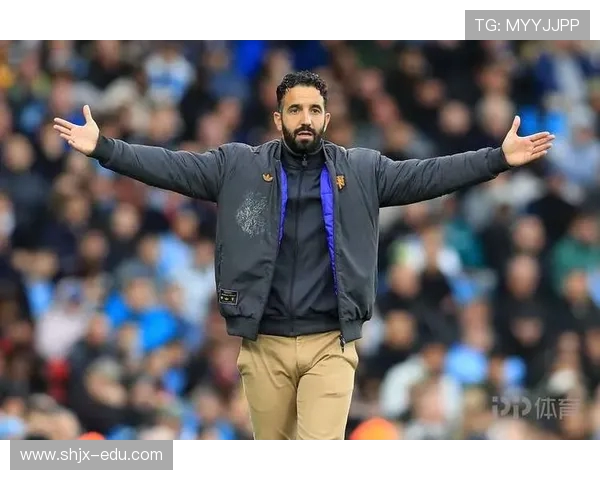 曼联权衡弗莱彻短期带队曼市德比前拟另聘临时主帅方案选择